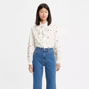 Levi’s Gretchen Button Up Floral White Blouse with Red flowers NWT